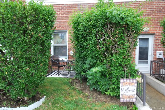 20 Burbank Street O-B, Yonkers, NY 10710