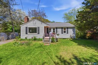 1098 Long Cove Road, Ledyard, CT 06335