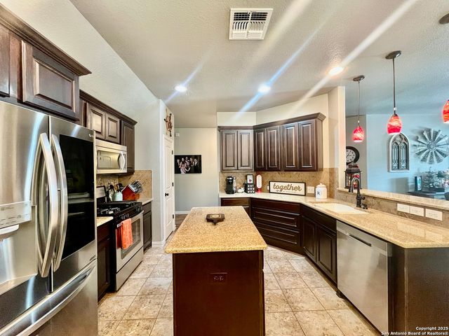 13030 Grove Ledge, San Antonio, TX 78253