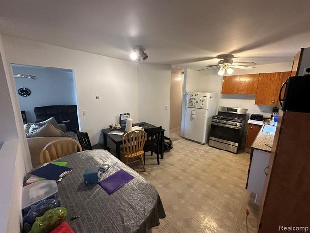 20135 Ilene Street, Detroit, MI 48221