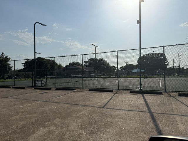 7743 Water Park Lane, Houston, TX 77086