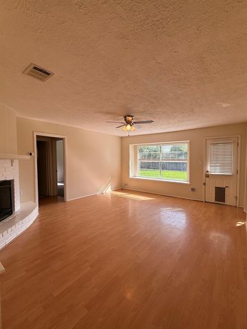 7743 Water Park Lane, Houston, TX 77086