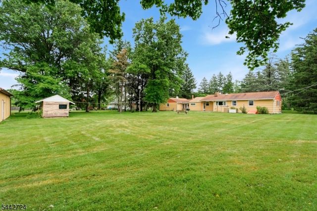 44 Burnt Hill Rd, Montgomery Twp., NJ 08558