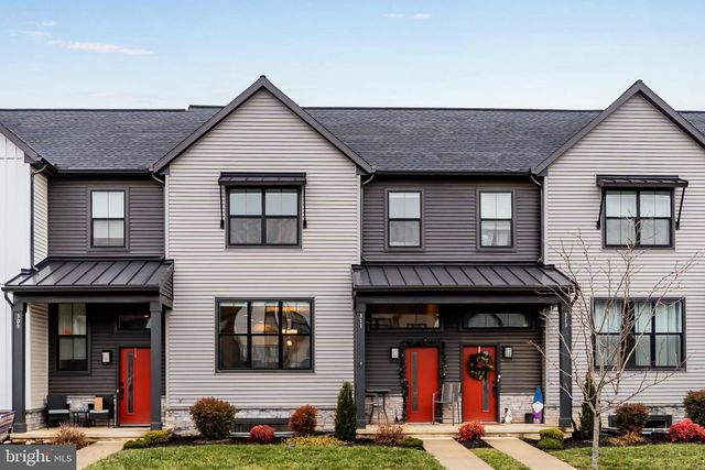 311 ESTATE DR, Mechanicsburg, PA 17055