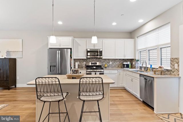 311 ESTATE DR, Mechanicsburg, PA 17055