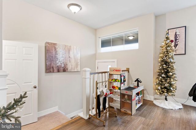 311 ESTATE DR, Mechanicsburg, PA 17055