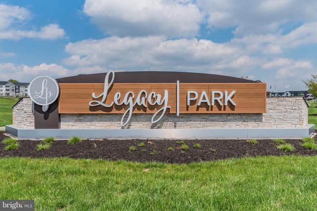 311 ESTATE DR, Mechanicsburg, PA 17055