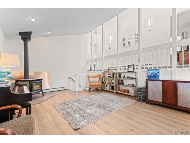 20 Long Ridge Dr, Bailey, CO 80421