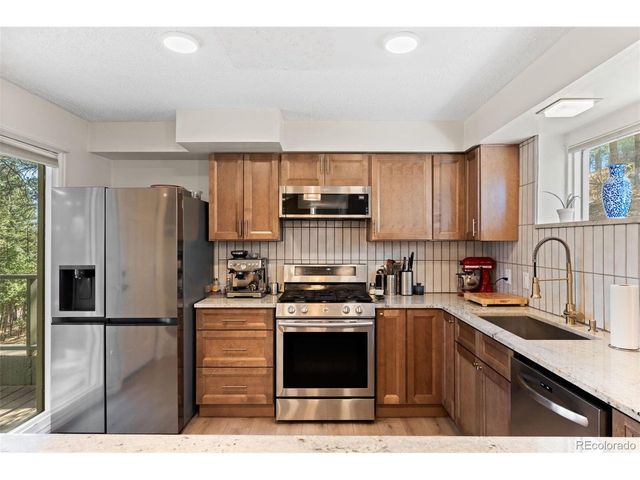 20 Long Ridge Dr, Bailey, CO 80421