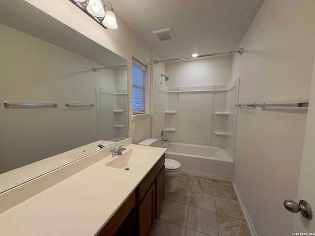 524 Landmark Falls, Cibolo, TX 78108