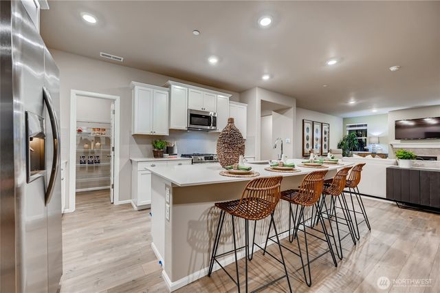 19708 137th Avenue E, Graham, WA 98338