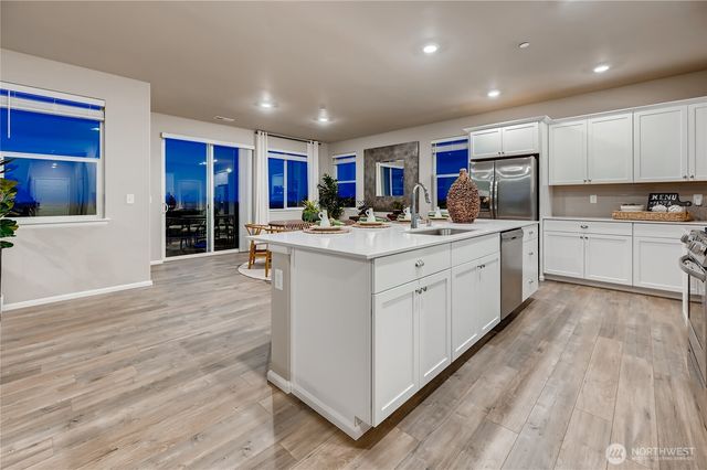 19708 137th Avenue E, Graham, WA 98338