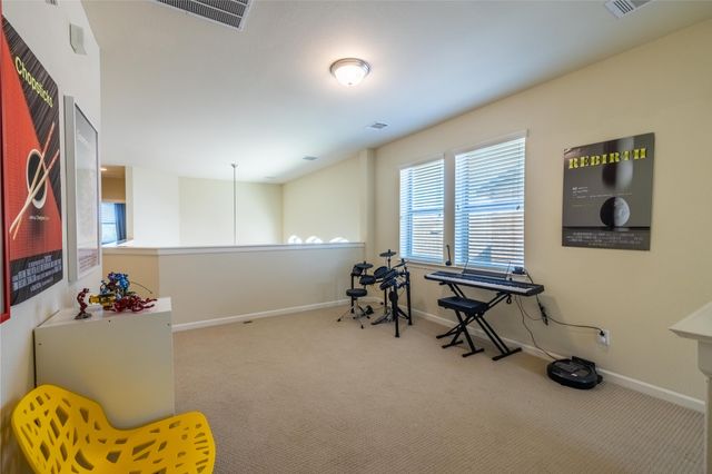 1009 Winter Fire Way, Arlington, TX 76005