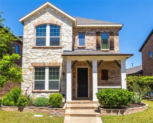 1009 Winter Fire Way, Arlington, TX 76005