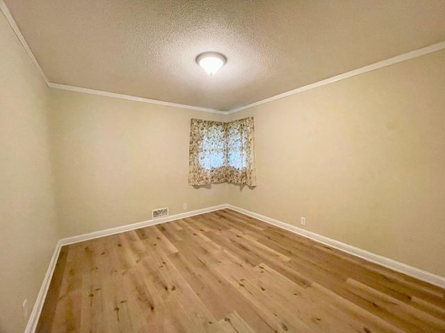 6506 Eliot View Road, Saint Louis Park, MN 55426