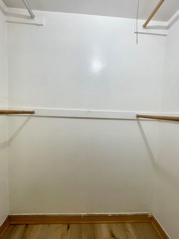 6506 Eliot View Road, Saint Louis Park, MN 55426