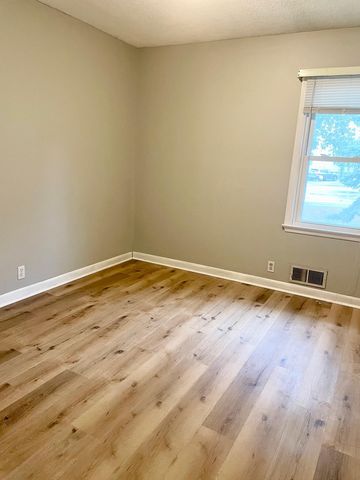 6506 Eliot View Road, Saint Louis Park, MN 55426