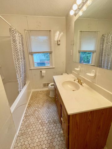 6506 Eliot View Road, Saint Louis Park, MN 55426