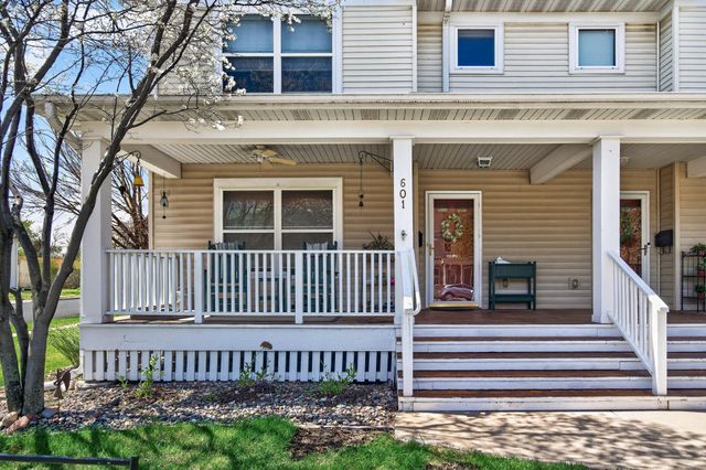 601 1st Avenue NW, Osseo, MN 55369