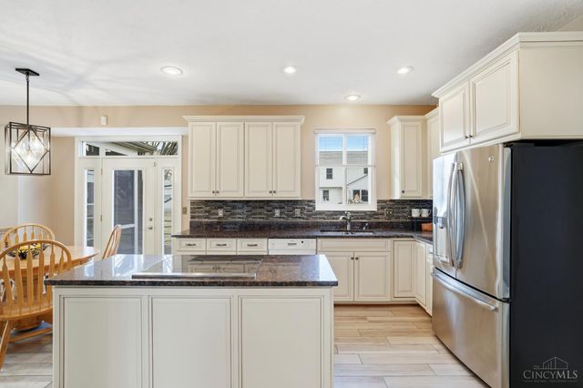 5615 Wheatmore Court, Mason, OH 45040