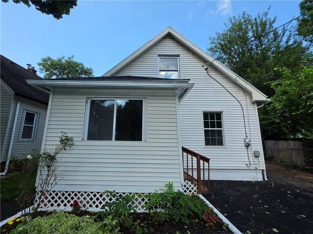 27 Potomac Street, Rochester, NY 14611