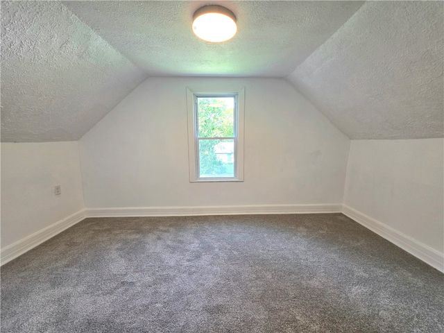 27 Potomac Street, Rochester, NY 14611