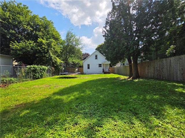 27 Potomac Street, Rochester, NY 14611