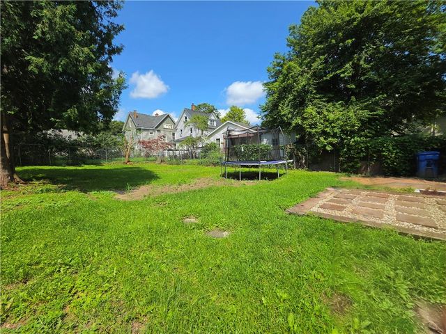 27 Potomac Street, Rochester, NY 14611
