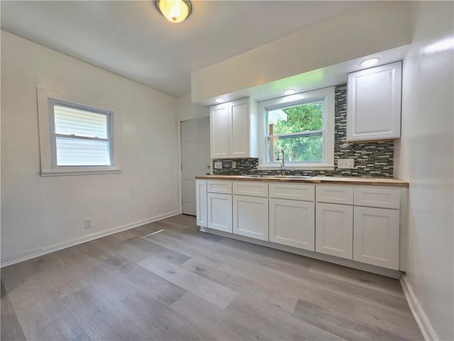 27 Potomac Street, Rochester, NY 14611