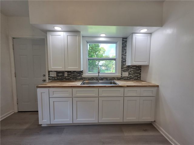 27 Potomac Street, Rochester, NY 14611