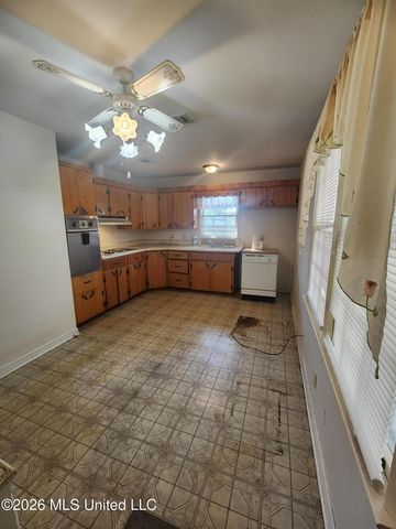 4340 Betts Circle, Gulfport, MS 39501