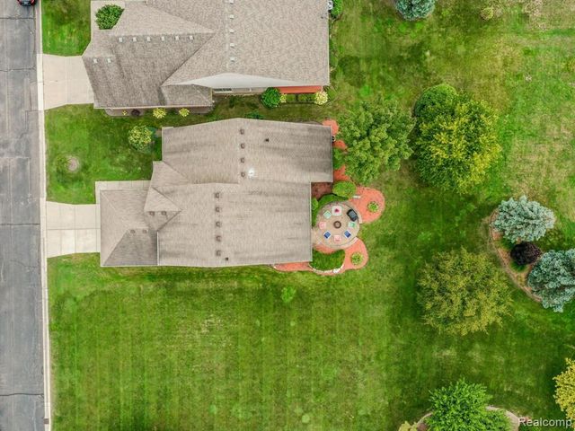 43585 Perignon Drive, Sterling Heights, MI 48314