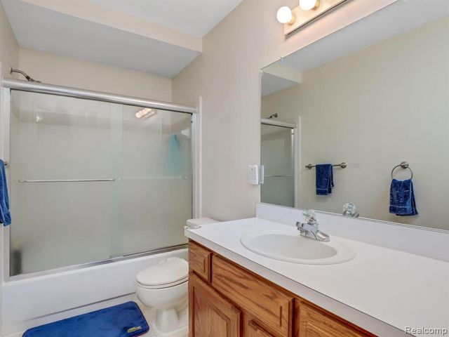 43585 Perignon Drive, Sterling Heights, MI 48314