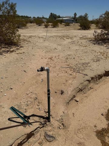 4662 Sierra Avenue, 29 Palms, CA 92277
