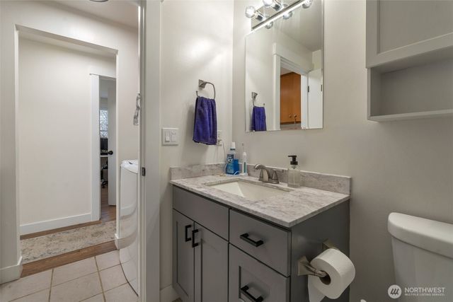 22942 105th Avenue SE, Kent, WA 98030