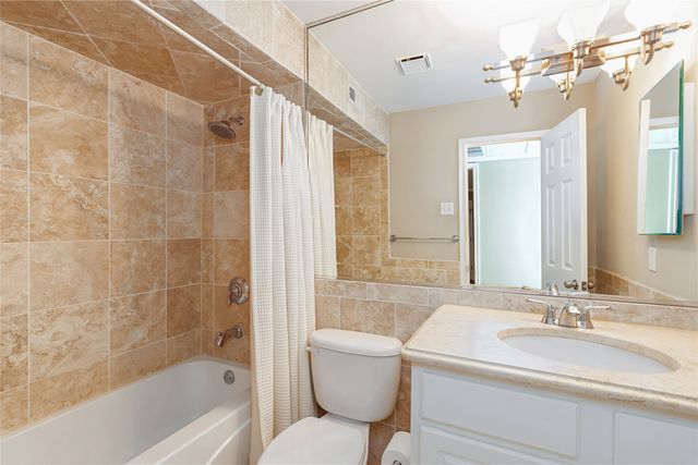 10111 Regal Park Lane 208, Dallas, TX 75230