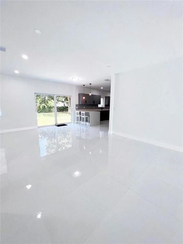 730 Alabama Avenue, Fort Lauderdale, FL 33312