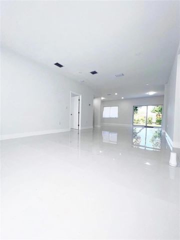 730 Alabama Avenue, Fort Lauderdale, FL 33312