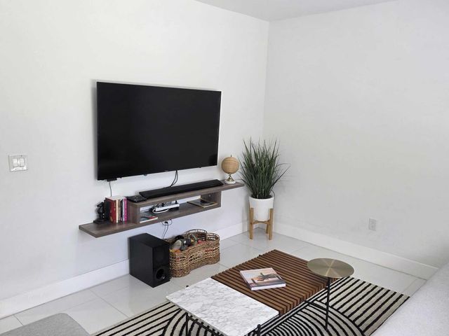 730 Alabama Avenue, Fort Lauderdale, FL 33312