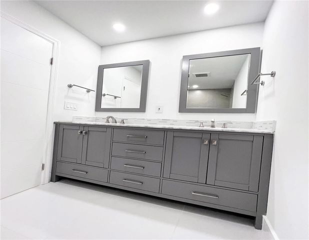 730 Alabama Avenue, Fort Lauderdale, FL 33312