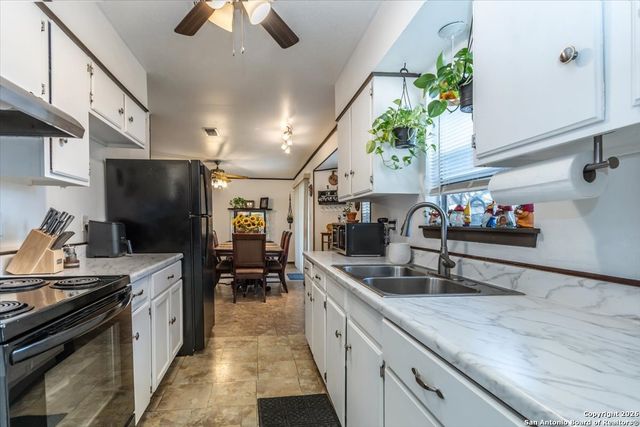 4834 Casa Bello, San Antonio, TX 78233