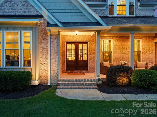 123 Ll Harwell Road, Gastonia, NC 28056