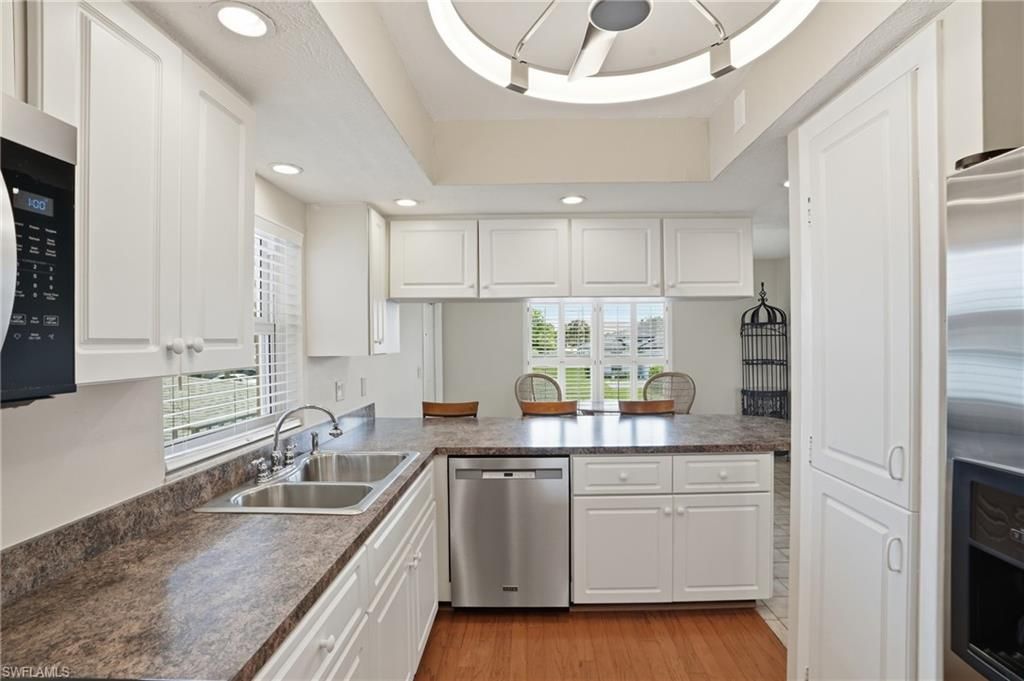 Image 14 of property listing at 1333 SE 40th TER 2A, Cape Coral, FL 33904
