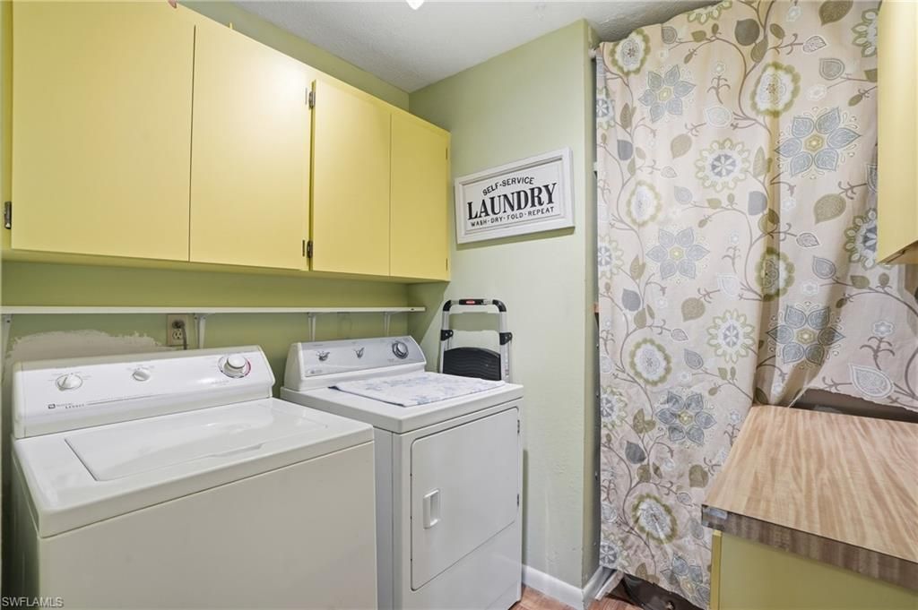 Image 38 of property listing at 1333 SE 40th TER 2A, Cape Coral, FL 33904