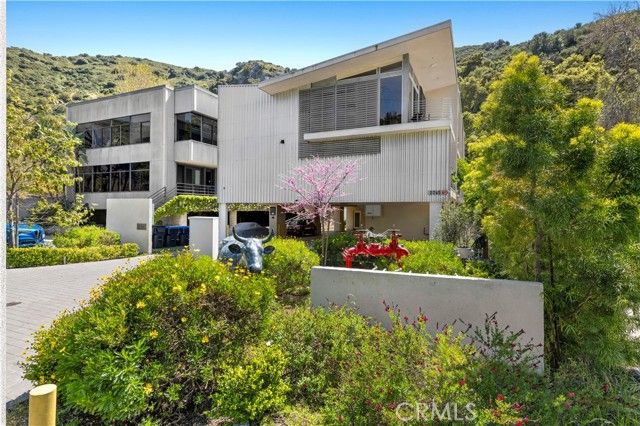 2745 Laguna Canyon Road C, Laguna Beach, CA 92651