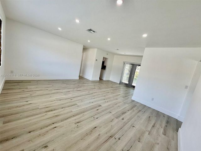 1101 NW 201st Street, Miami Gardens, FL 33169