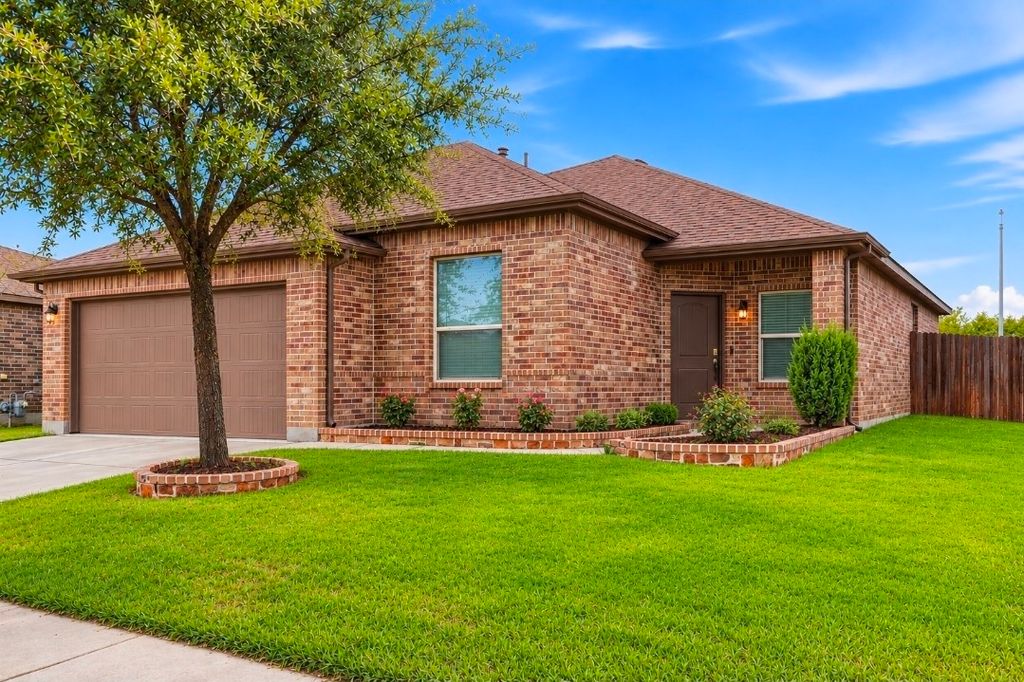 5100 Sugarcane Lane, Fort Worth, TX 76179 — exterior