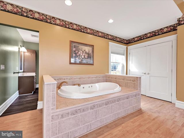 55 S GRANT ST, Manheim, PA 17545