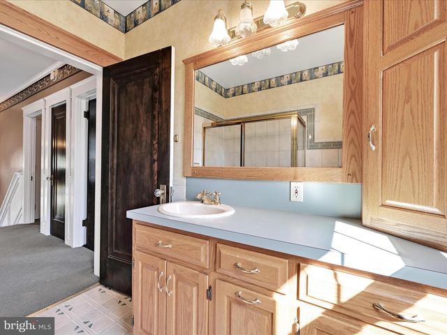 55 S GRANT ST, Manheim, PA 17545