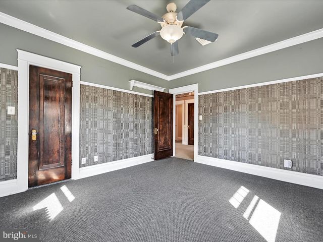 55 S GRANT ST, Manheim, PA 17545